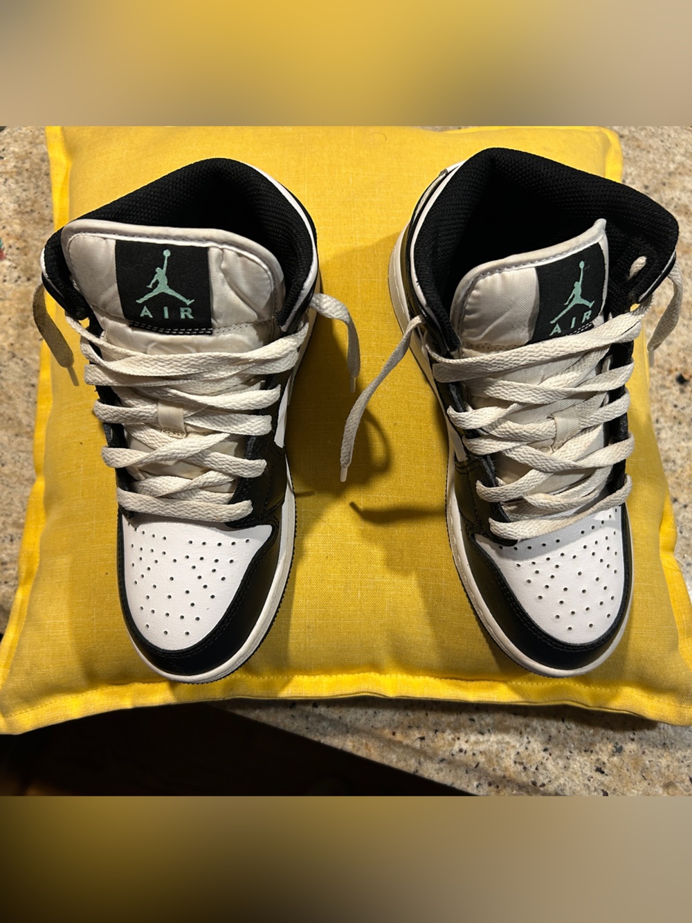 Jordan Kids High-Top Sneakers in White, Black and Mint
